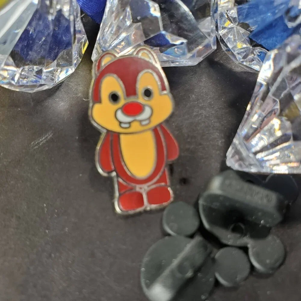 Disney Dale Trading Pin Mini Chipmunk Lapel Pin Brooch Badge Accessories Jewelry